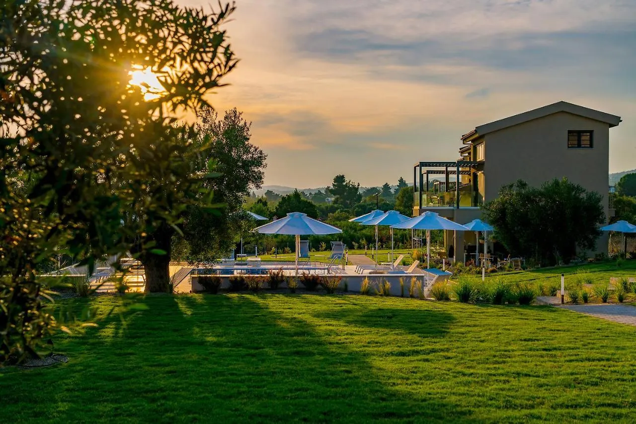 Miroes Suites Nikiti  0*, Nikiti (Sithonia) Griekenland